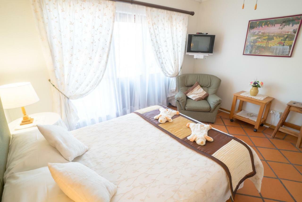 Addo Gateway Lodge Colchester Extérieur photo